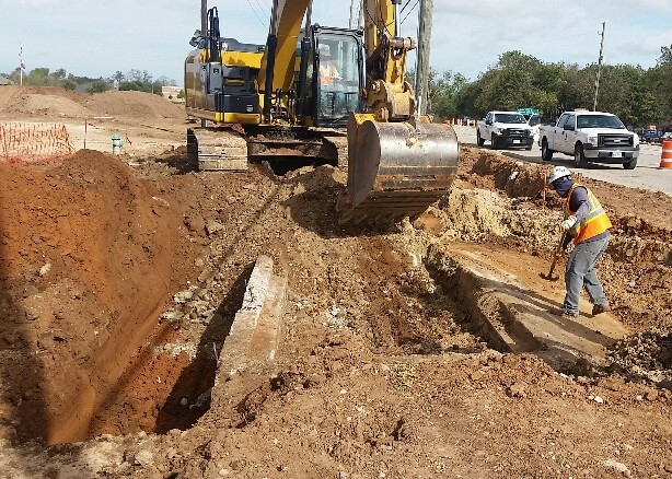 TxDot Blaisdale road widen tight for drainage