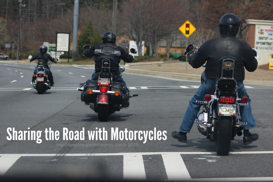 Sharing-the-Road-with-Motorcycles